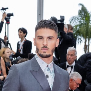 Baptiste Giabiconi - Montée des marches du film " Top Gun : Maverick " lors du 75ème Festival International du Film de Cannes. Le 18 mai 2022 © Olivier Borde / Bestimage 