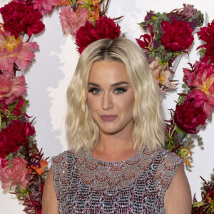 Katy Perry au photocall du dîner de lancement des Parfums Louis Vuitton, Stellar Times, Cosmetic Cloud, Dancing Blossom, Rhapsody et Symphony, à la fondation Louis Vuitton à Paris, France, le 5 juillet 2021. © Olivier Borde/Bestimage 