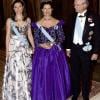 Victoria de Suède prenait part à un dîner de gala, le 11 février 2010, avec ses parents le roi Carl XVI Gustaf et la reine Silvia