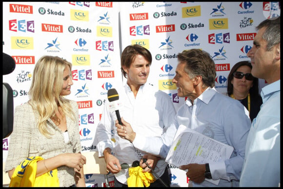 Gérard Holtz et Laurent Jalabert - Cameron Diaz et Tom Cruise ont assisté à la remise du maillot Jaune de Alberto Contador