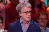 François Cluzet a redécouvert une photo de lui remontant à plus de quarante ans avec Isabelle Adjani dans "Quelle époque !" sur France 2.