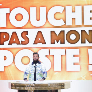 Cyril Hanouna - Sur le plateau de l'émission TPMP (Touche Pas à Mon Poste) présentée en direct par C.Hanouna et diffusée sur C8 - © Jack Tribeca / Bestimage 