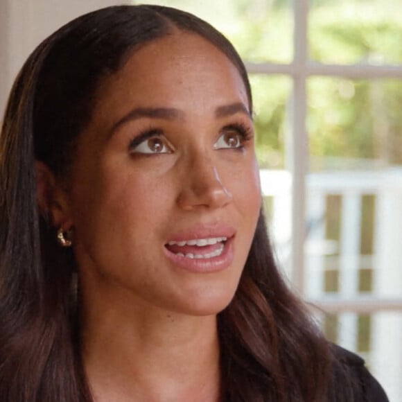 Meghan Markle révèle son goût prononcé pour le Scrabble dans une vidéo pour le magazine "Variety". Le 19 octobre 2022.