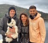 Zinédine Zidane pose avec sa femme Véronique et leur Enzo au cours de vacances en famille à Ibiza. Instagram, le 5 juillet 2019.
