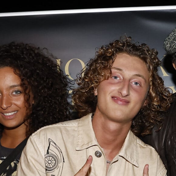 Exclusif - Jenaye, Eleejah, Joalukas Noah, son père Yannick Noah lors de la soirée d'anniversaire de Joalukas Noah, fils de Yannick Noah et Isabelle Camus, pour ses 18 ans à Paris le 10 juin 2022. © Cyril Moreau / Bestimage 