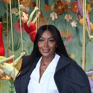 Naomi Campbell lors de l'inauguration des vitrines de Noël du Grand Magasin Printemps Haussmann à Paris, France, le 9 novembre 2022. © Coadic Guirec/Bestimage 