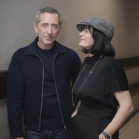 Exclusif - Gad Elmaleh, Sandrine Aboukrat Levi - Hommage à Daniel Lévi lors d'un gala au théâtre Mogador à Paris au profit de l'association Daniel Lévi le 7 novembre 2022.© Jack Tribeca / Bestimage