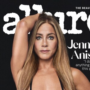 Jennifer Aniston en couverture du magazine Allure.