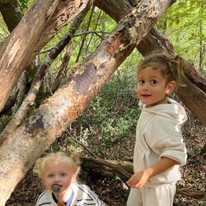 Jesta Hillmann et ses fils Juliann et Adriann sur Instagram