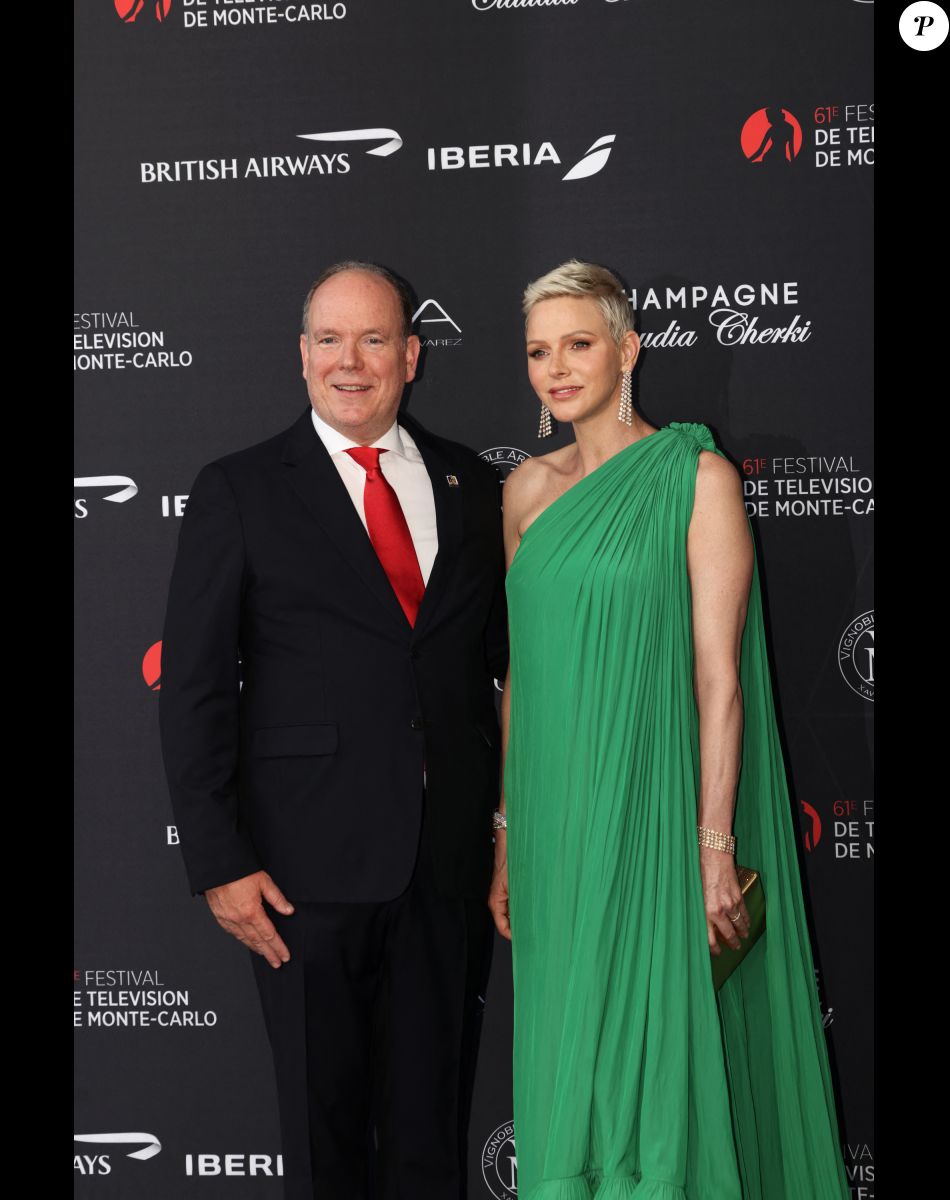 Le prince Albert II de Monaco et la princesse Charlène de Monaco - 61e édition du Festival de Télévision de Monte-Carlo au Grimaldi Forum, à Monaco, le 17 juin 2022. © Claudia Albuquerque/Bestimage