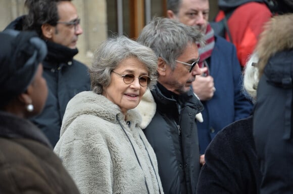 Jean-Michel Jarre et Charlotte Rampling - Sorties des obsèques de Henry Chapier en l'église Notre-Dame des Champs à Paris le 4 février 2019.