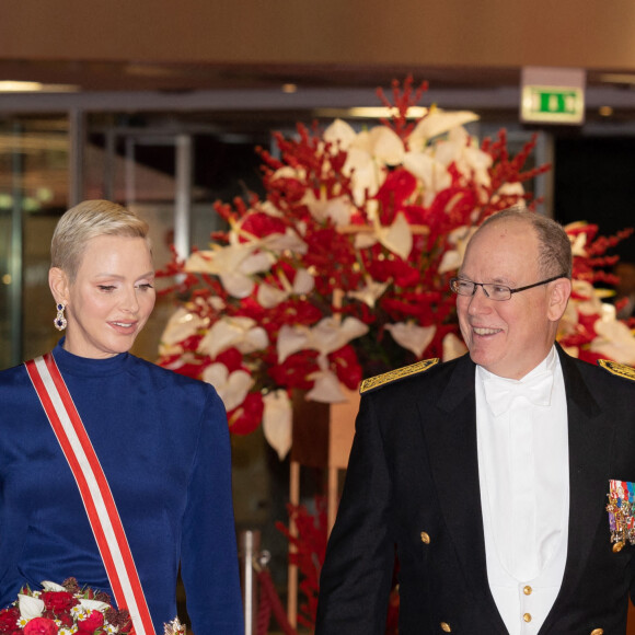 Le prince Albert II de Monaco complice comme jamais avec la princesse Charlène de Monaco la Fête Nationale Monégasque au Grimaldi Forum