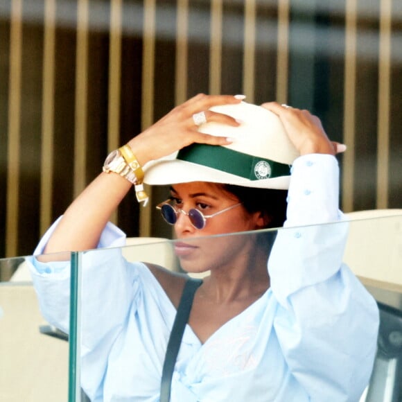 Exclusif - Ayem Nour dans les tribunes des Internationaux de France de Tennis de Roland Garros à Paris le 1er juin 2022. © Dominique Jacovides - Cyril Moreau / Bestimage