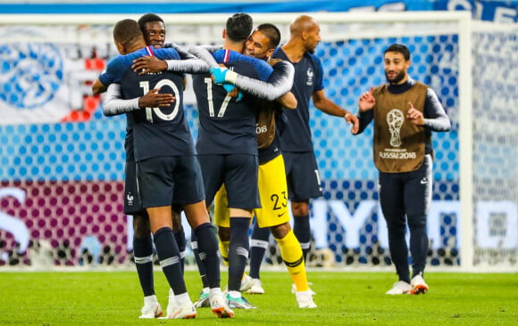 Thomas Lemar, Kylian Mbappé, Adil Rami et Alphonse Areola - Match de demi-finale de la coupe du monde opposant la France à la Belgique à Saint-Pétersbourg, Russie, le 10 juillet 2018. La France a gagné 1-0.