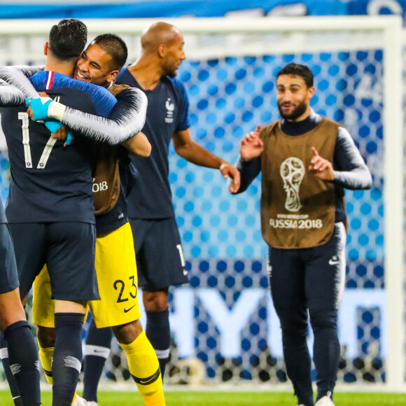 Thomas Lemar, Kylian Mbappé, Adil Rami et Alphonse Areola - Match de demi-finale de la coupe du monde opposant la France à la Belgique à Saint-Pétersbourg, Russie, le 10 juillet 2018. La France a gagné 1-0.