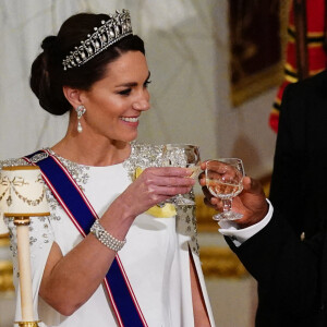 Kate Middleton, princesse de Galles, lors du dîner officiel à Buckingham Palace à Londres en l'honneur du président sud-africain Cyril Raphimosa. Londres, 22 novembre 2022. . Photo by Aaron Chown/PA Wire/ABACAPRESS.COM