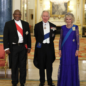 Roi Charles et Camilla, lors du dîner officiel à Buckingham Palace à Londres en l'honneur du président sud-africain Cyril Raphimosa. Londres, 22 novembre 2022. Photo by Chris Jackson/PA Wire/ABACAPRESS.COM