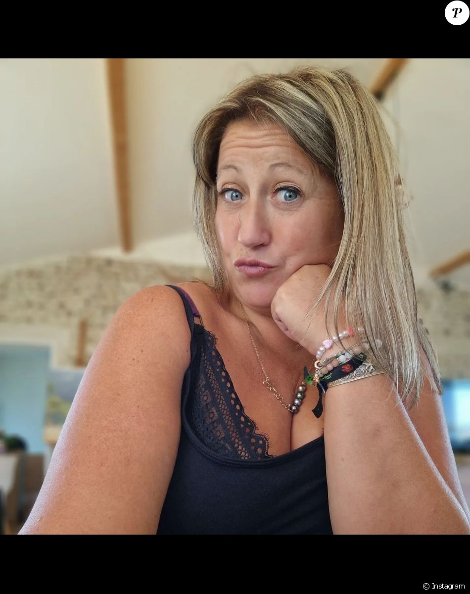 Cindy Van Der Auwera prend la pose sur Instagram