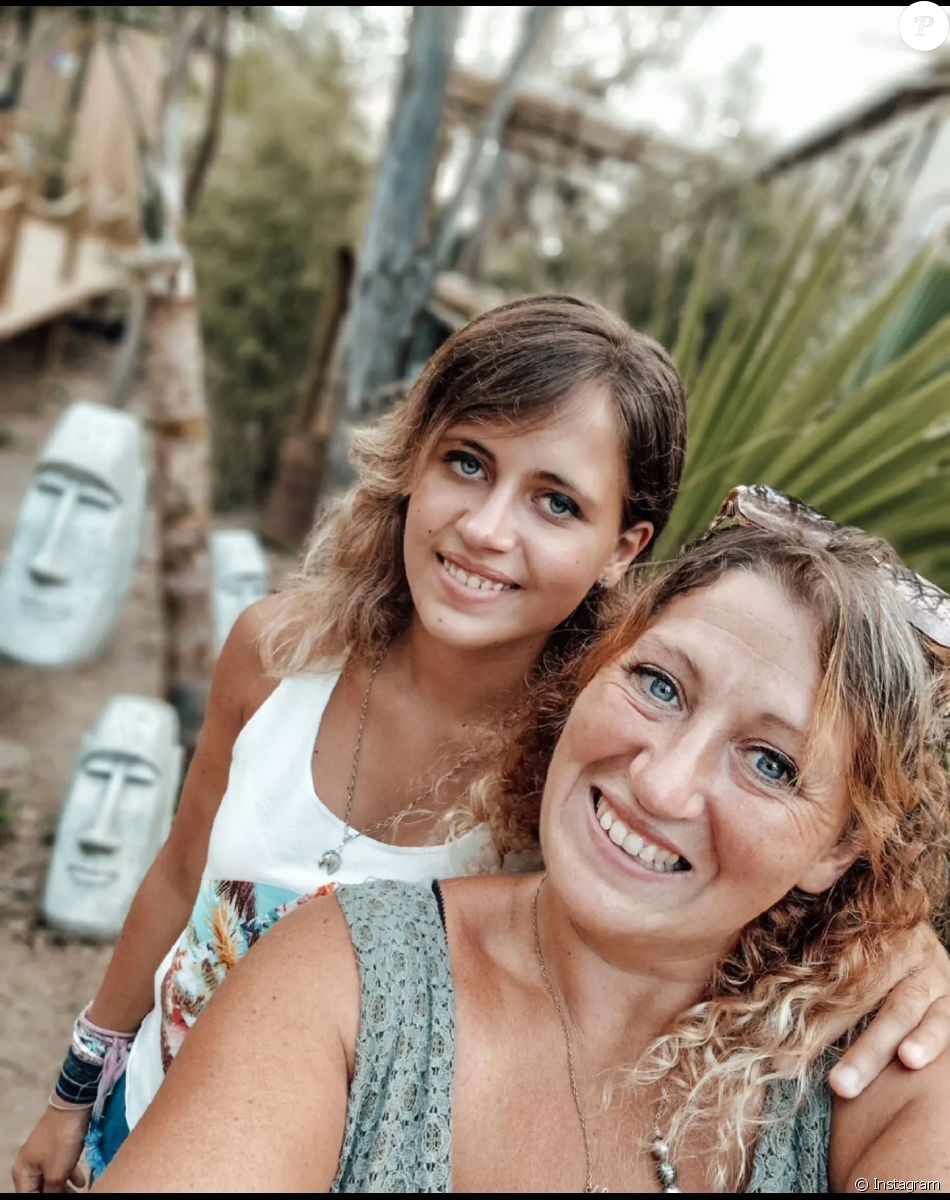 Cindy Van Der Auwera avec sa fille Camille