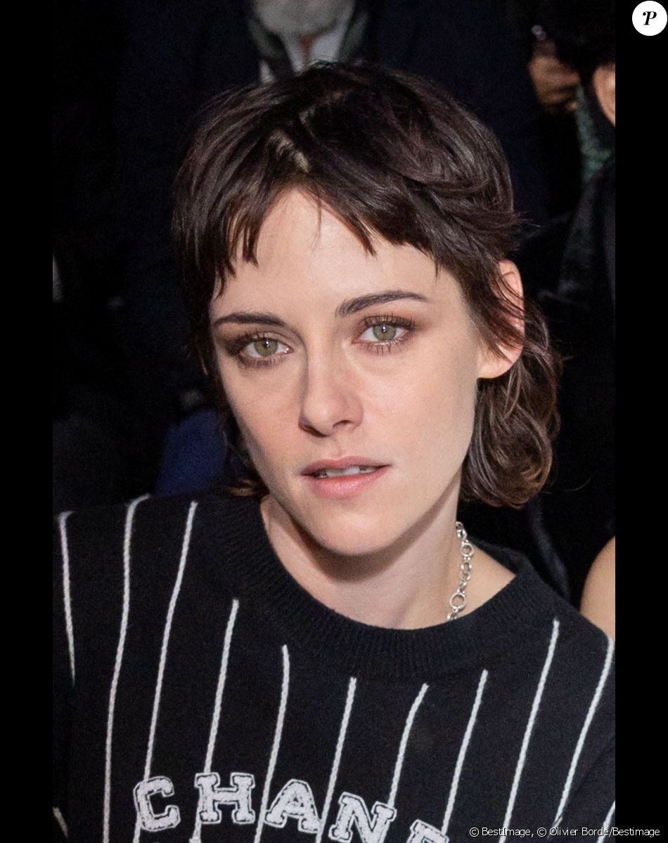 Kristen Stewart - Front Row au défilé Chanel Collection Femme Prêt-à-porter Printemps/Eté 2023 lors de la Fashion Week de Paris (PFW), France, le 4 octobre 2022. © Olivier Borde/Bestimage