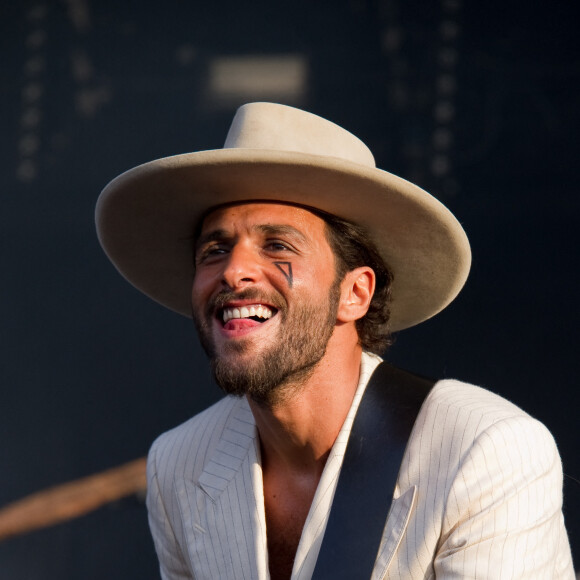 Yodelice anciennement Maxim Nucci - Festival Solidays qui investit pour trois jours les pelouses de l'hippodrome de Longchamp à Paris pour mobiliser autour de la lutte contre le Sida. Le 27 juin 2014 