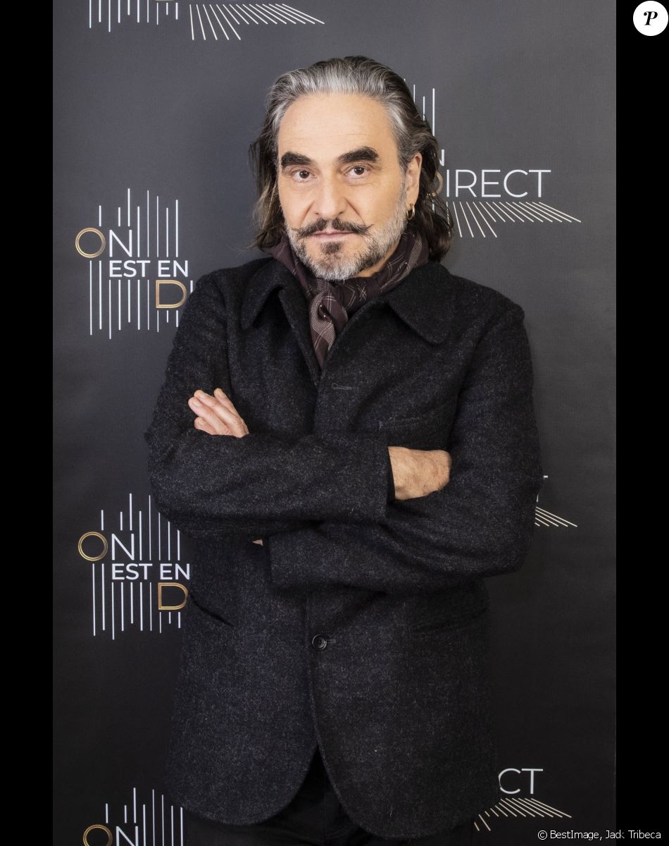 Exclusif - Stephan Eicher en backstage de l'émission On Est En Direct (OEED) du samedi 27/11/2021, présentée par L.Salamé et L.Ruquier à Paris, France, le 27 novembre 2021. © Jack Tribeca/Bestimage