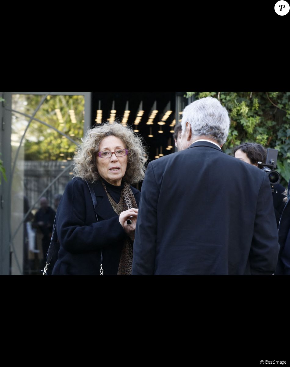 Mireille Dumas - Sorties de l'hommage à Pascal Josèphe au Studio Gabriel à Paris. Le 25 novembre 2022
