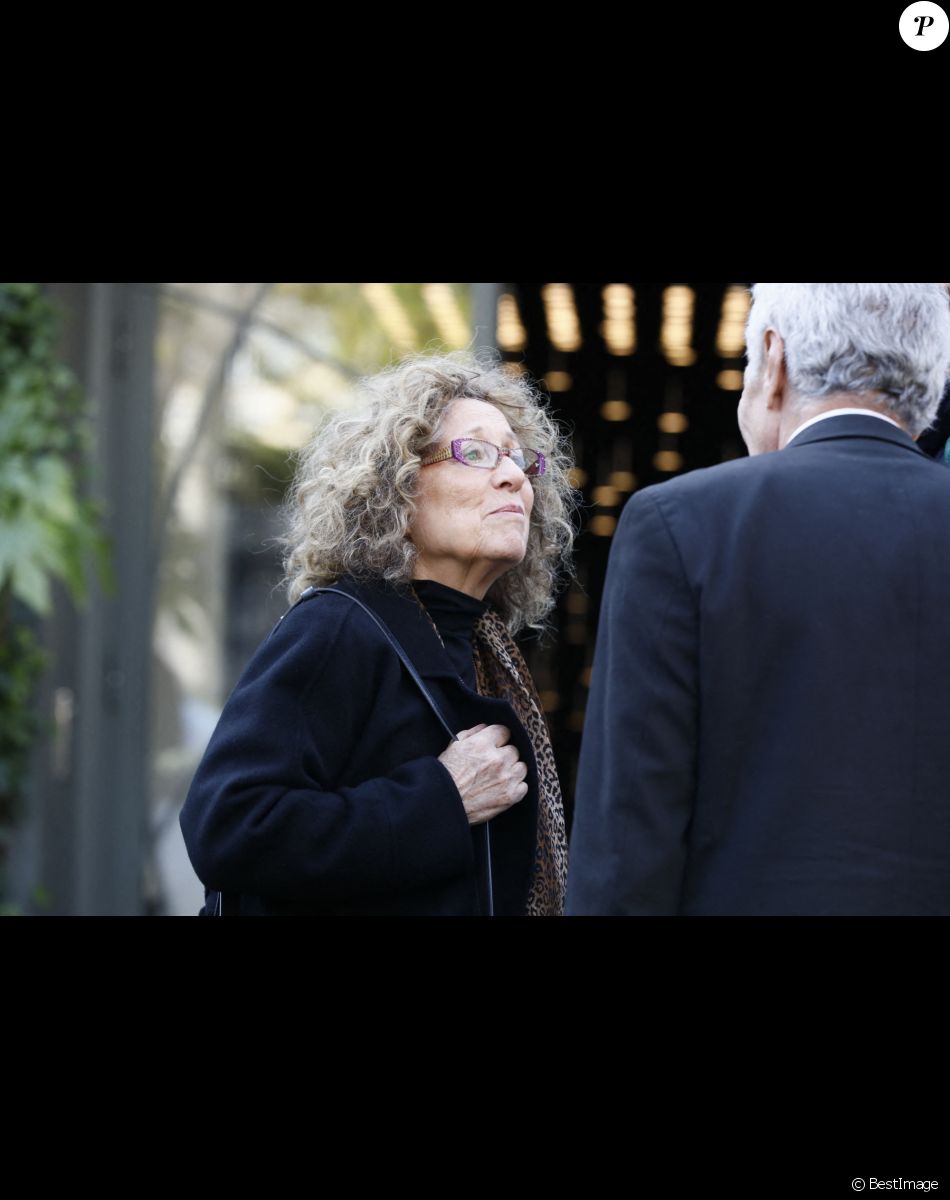 Mireille Dumas - Sorties de l'hommage à Pascal Josèphe au Studio Gabriel à Paris. Le 25 novembre 2022
