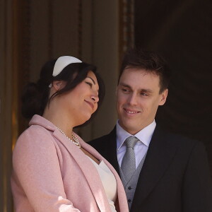 Louis Ducruet et sa femme Marie Chevallier - La famille princière au balcon du palais lors de la Fête Nationale de la principauté de Monaco le 19 novembre 2022. © Dominique Jacovides / Bruno Bebert / Bestimage