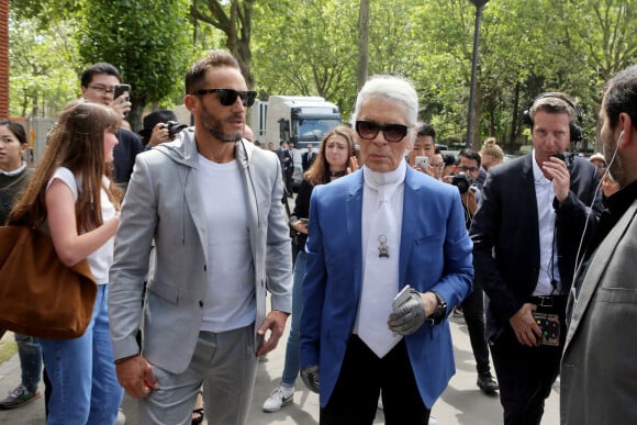 Sébastien Jondeau et Karl Lagerfeld au défilé de mode Dior Hommes printemps-été 2017 au Tennis Club de Paris, le 24 juin 2016. © CVS / Veeren / Bestimage 