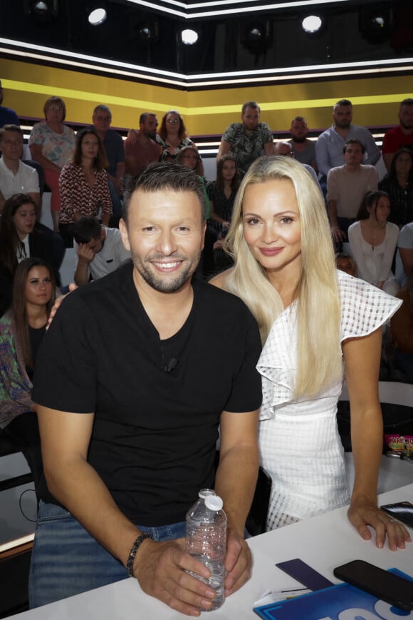 Exclusif - Raymond Aabou, Béatrice Rosen - Sur le plateau de l'émission TPMP (Touche Pas à Mon Poste) présentée en direct par C.Hanouna et diffusée sur C8 - Paris le 14/09/2022 - © Jack Tribeca / Bestimage 