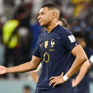 Kylian Mbappé après le refus du but de Antoine Griezmann par la VAR - Match de football France / Tunisie (0 - 1), groupe D, lors de la Coupe du Monde de la FIFA, Qatar 2022 le 30 novembre 2022. © JB Autissier / Panoramic / Bestimage