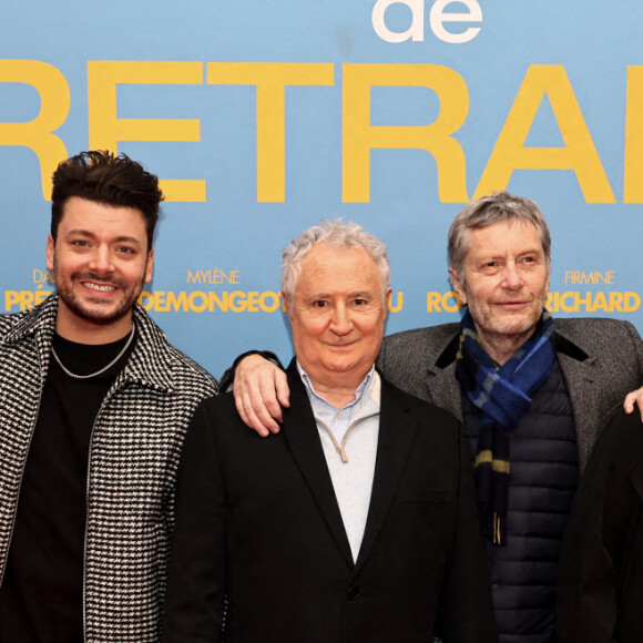 Firmine Richard, Marianne Garcia, Kev Adams, Daniel Prévost, Thomas Gilou, Liliane Rovère, Mylene Demongeot - Avant-première du film "Maison de retraite" au cinéma Le Grand Rex à Paris le 10 Février 2022. © Rubens Hazon/Bestimage