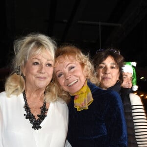 Mylène Demongeot, Isabelle Aubret et Isabelle Alonso - Le Secours Populaire fête Noêl pour 300 enfants au Musée des Arts Forains à Paris, France, le 5 décembre 2018. © Giancarlo Gorassini/Bestimage