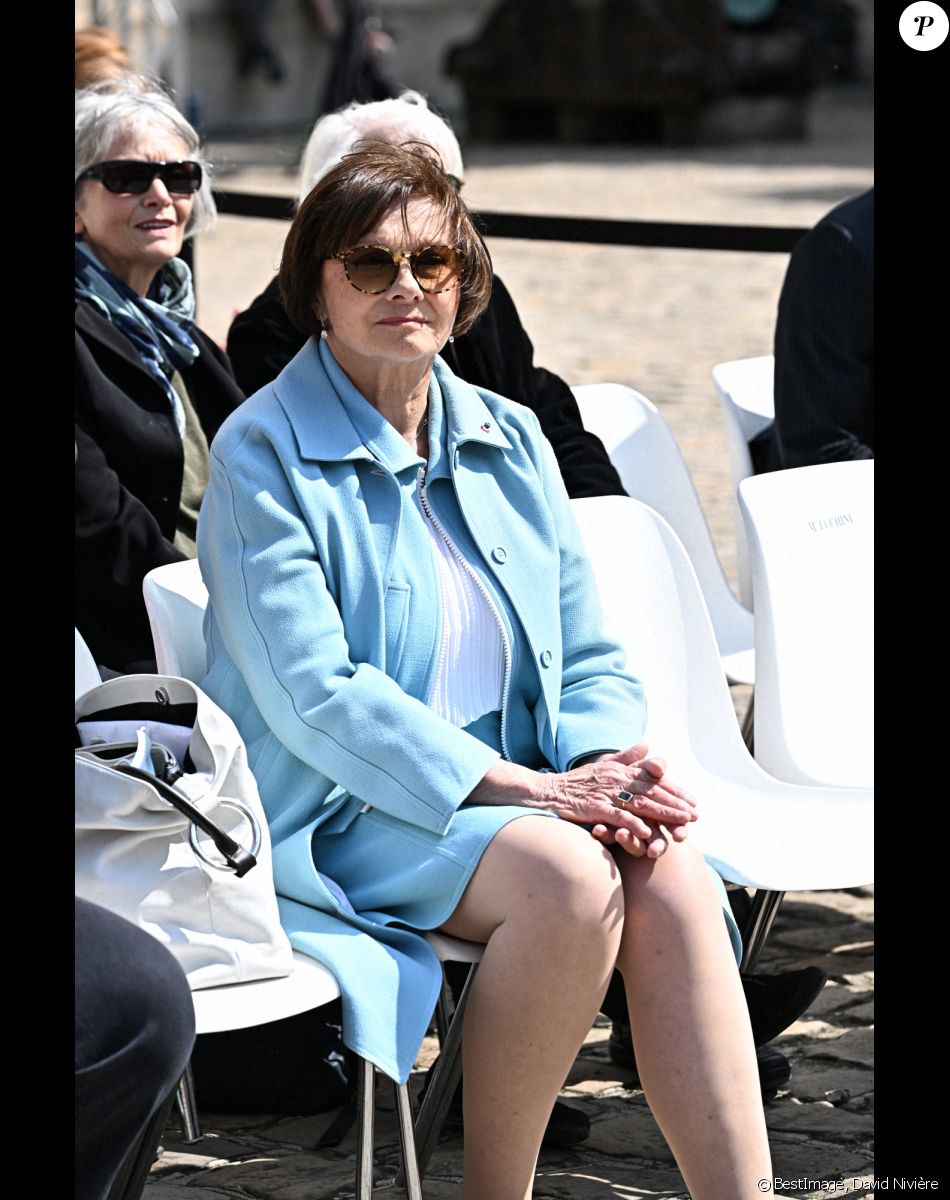 Macha Meril - Cérémonie d'hommage national à l'Hôtel national des Invalides en hommage à Michel Bouquet décédé le 13 avril 2022. Paris le 27 avril 2022. Michel Bouquet a été inhumé dans la plus stricte intimité le 15/04/2022 à Étais-la Sauvin dans l'Yonne. © David Nivière / Pool / Bestimage