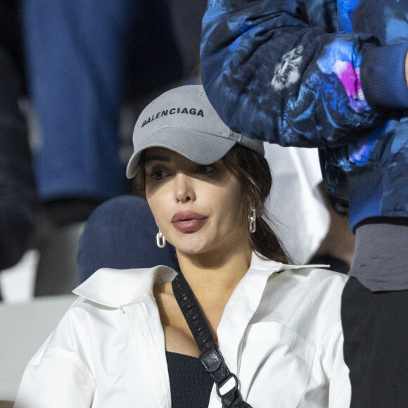 Nabilla Vergara (enceinte) - Les célébrités assistent à la victoire du Real Madrid face à Liverpool (1-0) en finale de la Ligue des Champions au stade de France, le 28 mai 2022. © Cyril Moreau / Bestimage