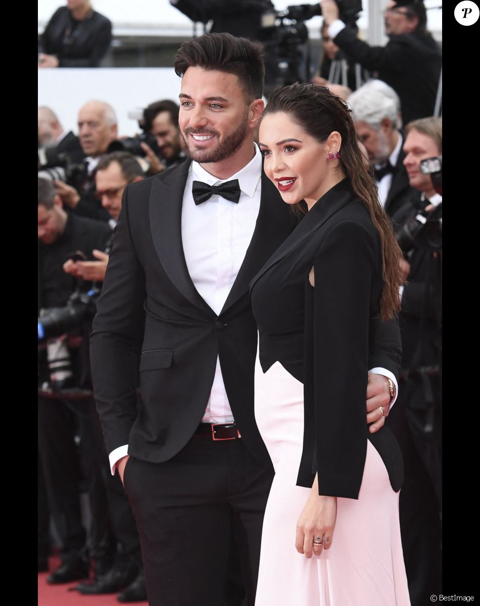 Nabilla Benattia (enceinte) et son mari Thomas Vergara - Montée des marches du film "A Hidden Life" lors du 72ème Festival International du Film de Cannes, le 19 mai 2019.