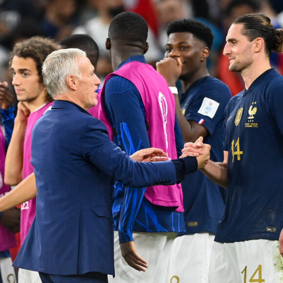 Didier Deschamps (entraineur et sélectionneur de l'équipe de France), Adrien Rabiot - Match de football de la Coupe du Monde FIFA Qatar 2022 : la France bat la Pologne 3 à 1 en 8ème de finale au Al Thumama Stadium à Doha. © Philippe Perusseau / Bestimage