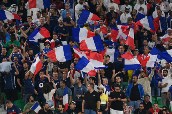 Les supporters du match de football "France - Pologne" (3-1) lors de la Coupe du Monde 2022 au Qatar (FIFA World Cup Qatar 2022) le 4 décembre 2022. © Philippe Perusseau / Bestimage