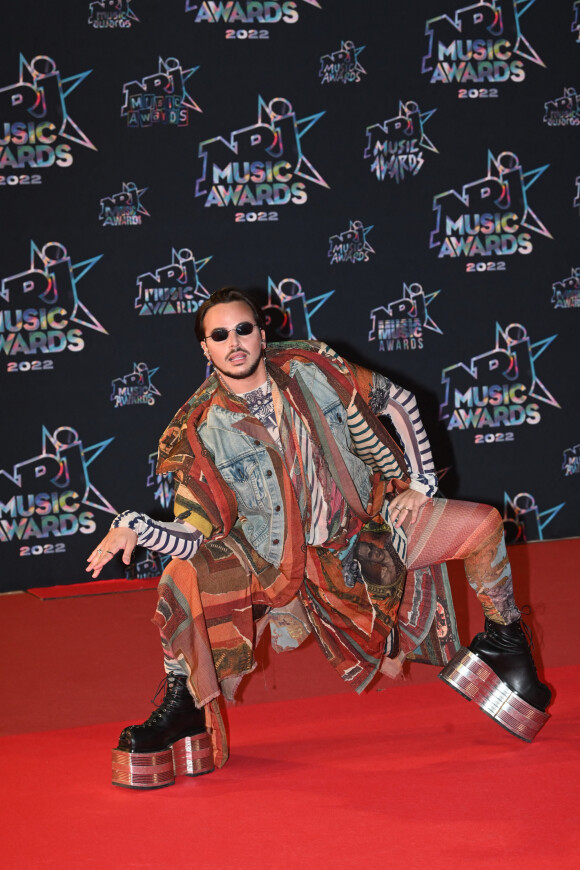 Yanis Marshall au photocall de la 24ème édition des "NRJ Music Awards (NMA)" au Palais des Festivals à Cannes le 18 novembre 2022. © Rahid Bellak / Bestimage