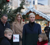 La princesse Charlene de Monaco, et ses enfants le prince Jacques et la princesse Gabriella lors de l'inauguration du marché de Noël à Monaco. Le 2 décembre 2022. © Claudia Albuquerque / Bestimage