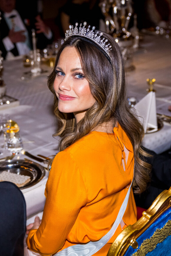 La princesse Sofia (Hellqvist) - La famille royale de suède au dîner lors de la cérémonie de remise des Prix Nobel à Stockholm. 