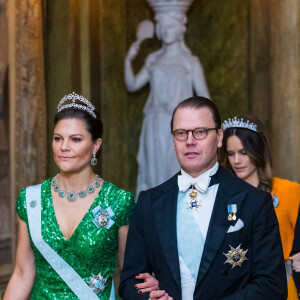 La princesse Victoria de Suède et le prince Daniel - La famille royale de suède au dîner lors de la cérémonie de remise des Prix Nobel à Stockholm le 11 décembre 2022. 