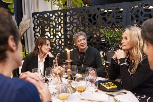 Exclusif - Chantal Lauby, Lionnel Astier, Estelle Lefébure - Plateau - Enregistrement de l'émission "Le grand restaurant,  la guerre de l'étoile ", diffusée le 15 décembre sur M6 © Cyril Moreau / Bestimage