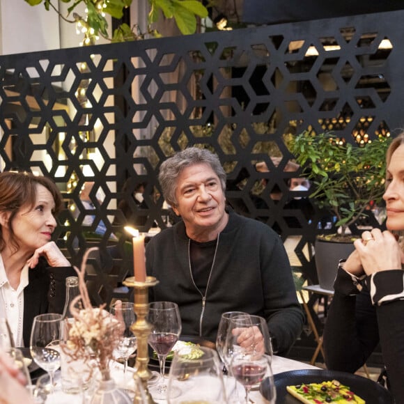 Exclusif - Chantal Lauby, Lionnel Astier, Estelle Lefébure - Plateau - Enregistrement de l'émission "Le grand restaurant,  la guerre de l'étoile ", diffusée le 15 décembre sur M6 © Cyril Moreau / Bestimage