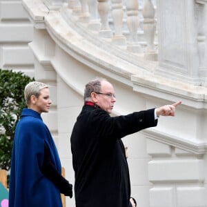 Le traditionnel arbre de Noël du Palais Princier de Monaco en présence du prince Albert II de Monaco, de la princesse Charlene et leurs deux enfants, la princesse Gabriella et le prince Jacques. Le couple princier et leurs enfants ont distribué cadeaux et friandises aux enfants monégasques, dans la cour du Palais, le 14 décembre 2022. © Bruno Bebert / Bestimage 