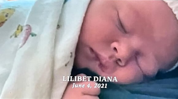 Le prince Harry, duc de Sussex et Meghan Markle, duchesse de Sussex, dévoilent des photos de leur fille Lilibet, 1 an, dans le 6ème épisode du documentaire "Harry & Meghan" (Netflix). Le 15 décembre 2022. 