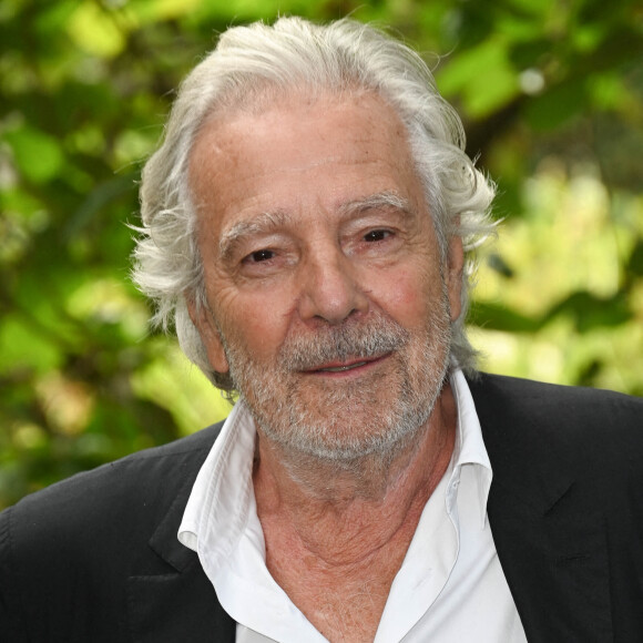 Pierre Arditi au photocall du film "Maestro(s)" lors du 15ème festival du film francophone de Angoulême, France, le 26 août 2022. © Coadic Guirec/Bestimage 