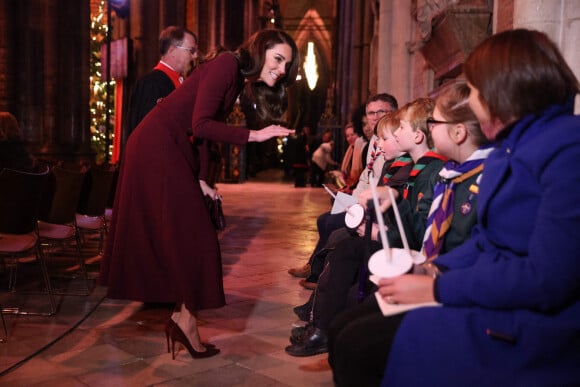 Catherine Kate Middleton, princesse de Galles - La famille royale à la sortie de la messe "Together at Christmas" à l'Abbaye de Westminster le 15 décembre 2022. © Photoshot / Panoramic / Bestimage 