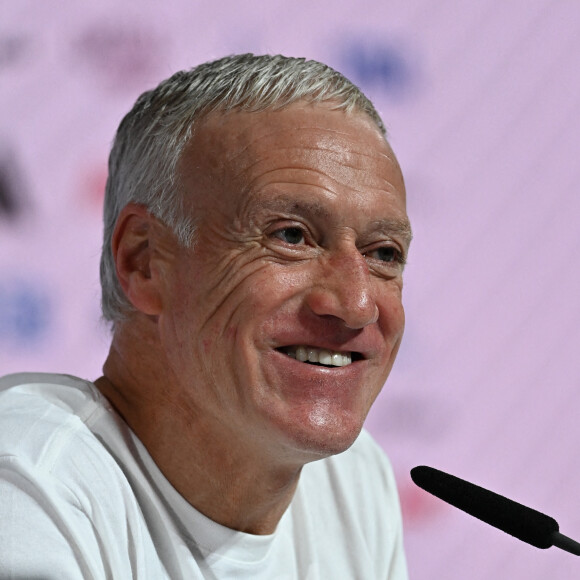 Didier Deschamps, sélectionneur/entraineur de l'équipe de France - Conférence de presse du séléctionneur et du capitaine de l'équipe de France avant la finale France / Argentine lors de la Coupe du Monde de football FIFA Qatar à Doha. © Philippe Perusseau / Bestimage